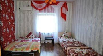 Фото номера Семейный номер-студио Гостевой дом Guesthouse Ekaterina г. Ейск 12