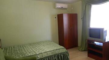 Фото номера Номер-студио Гостиница Гостевой Дом на Ростовской г. Ейск 3