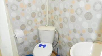 Фото номера Трехместный номер Гостевой дом Guesthouse Otrada г. Ейск 5