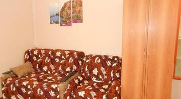 Фото номера Трехместный номер Гостевой дом Guesthouse Otrada г. Ейск 7