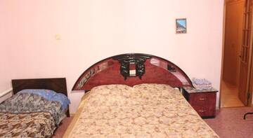 Фото номера Четырехместный номер Гостевой дом on Odesskaya 147 г. Ейск 6
