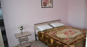 Фото номера Трехместный номер -люкс Гостиница Leto Guest House г. Ейск 4