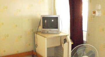 Фото номера Бюджетный трехместный номер Гостиница Guest house Akvarel г. Ейск 9