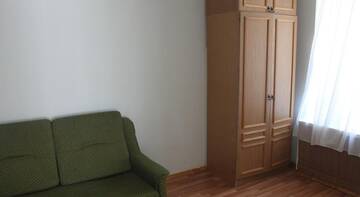Фото номера Семейный номер с общей ванной комнатой Гостиница Guest house Akvarel г. Ейск 4