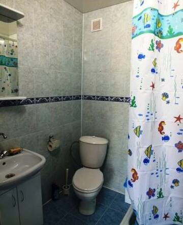 Фото номера Классический трехместный номер Гостиница Almaz г. Ейск 33