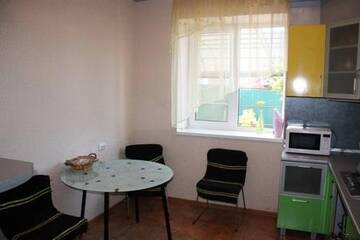 Фото номера Апартаменты с 2 спальнями Гостиница Viktoria Guest House г. Ейск 13